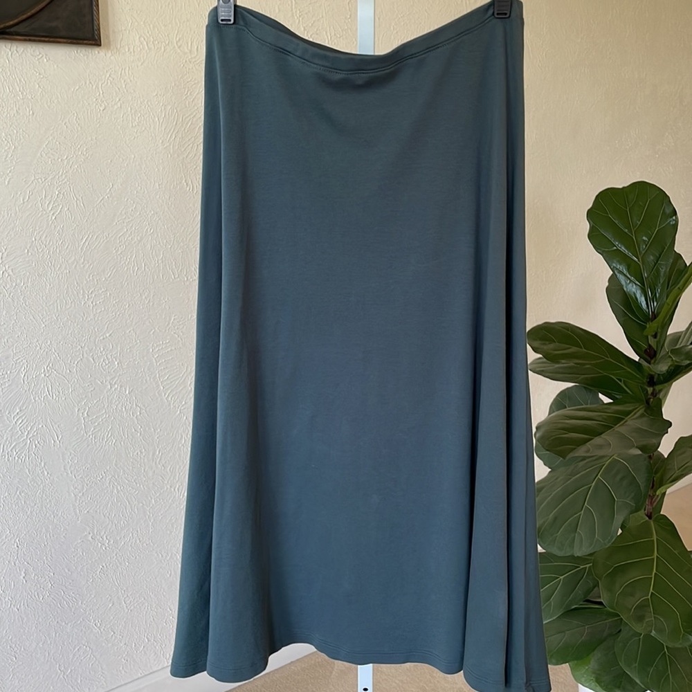 Peruvian Connection 100% pima cotton beautiful slate blue skirt